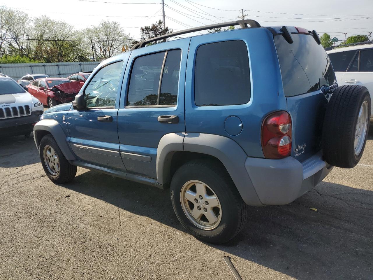 1J4GL48K15W715371 2005 Jeep Liberty Sport