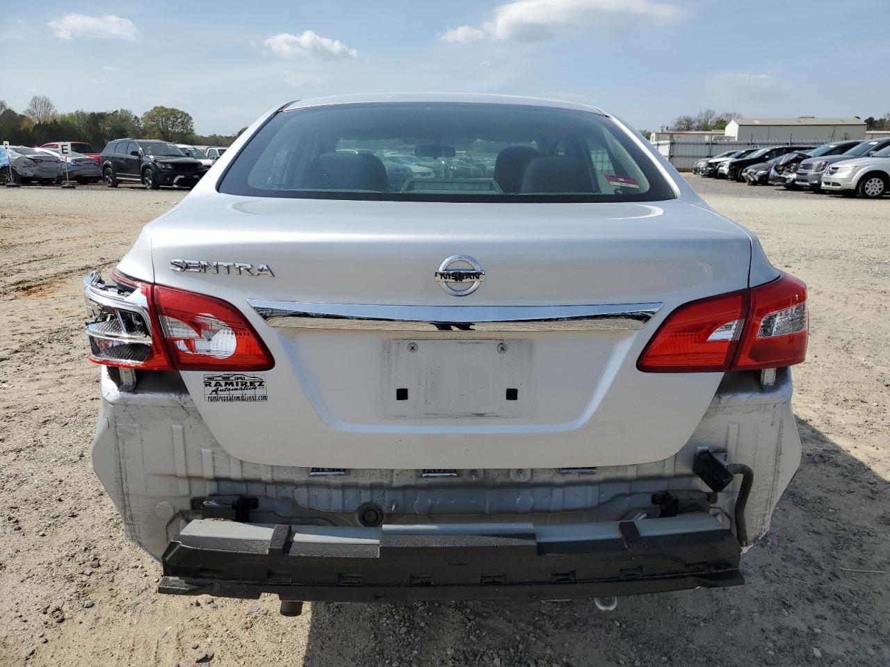 3N1AB7APXGL683327 2016 Nissan Sentra S