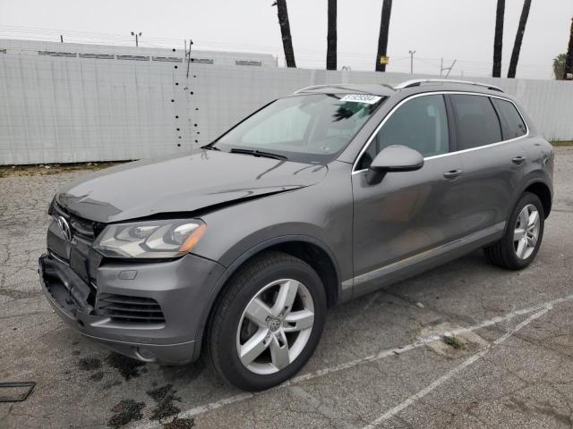 Lot #2508157301 2014 VOLKSWAGEN TOUAREG V6 salvage car