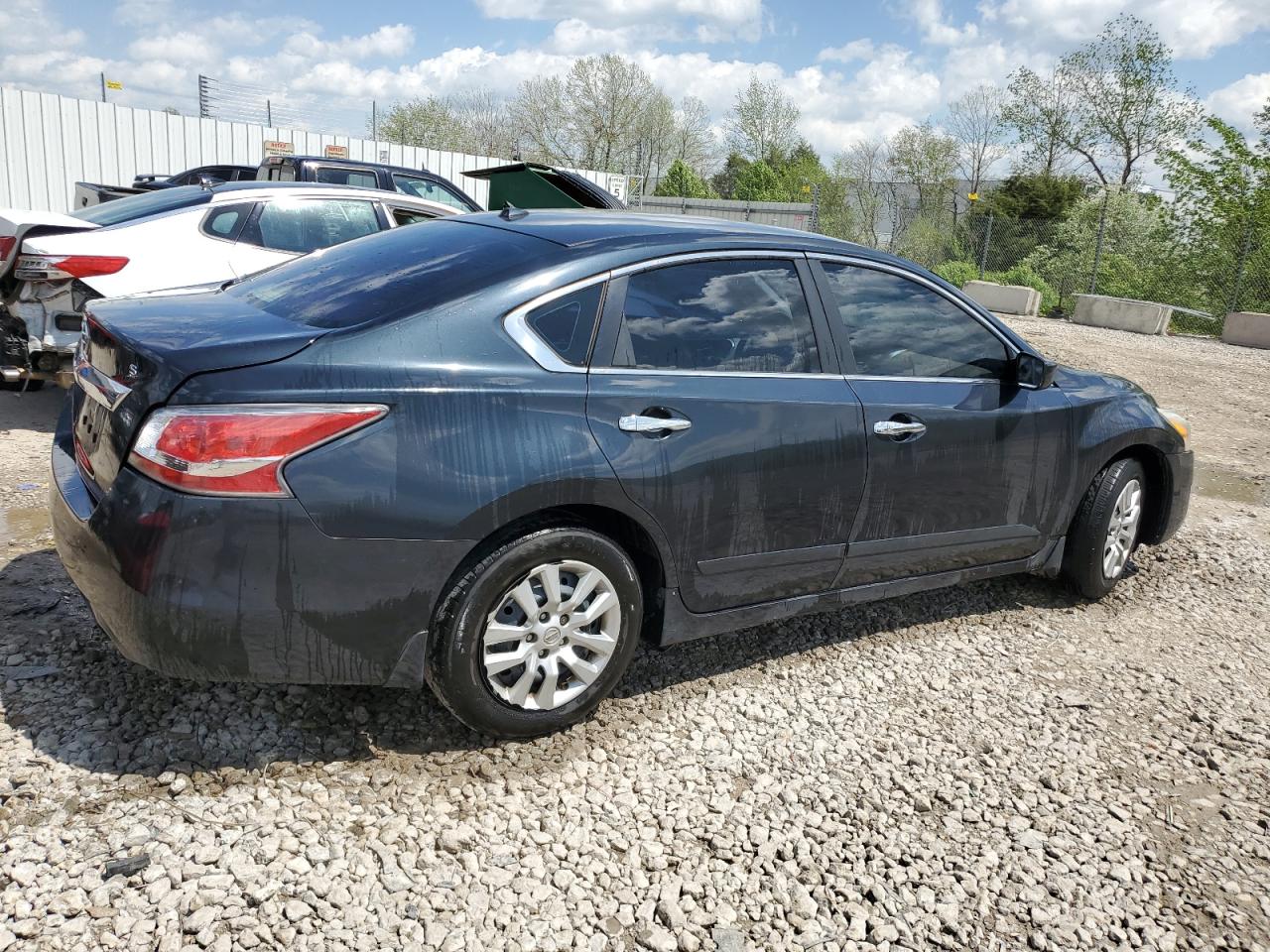 2015 Nissan Altima 2.5 vin: 1N4AL3AP1FN316985