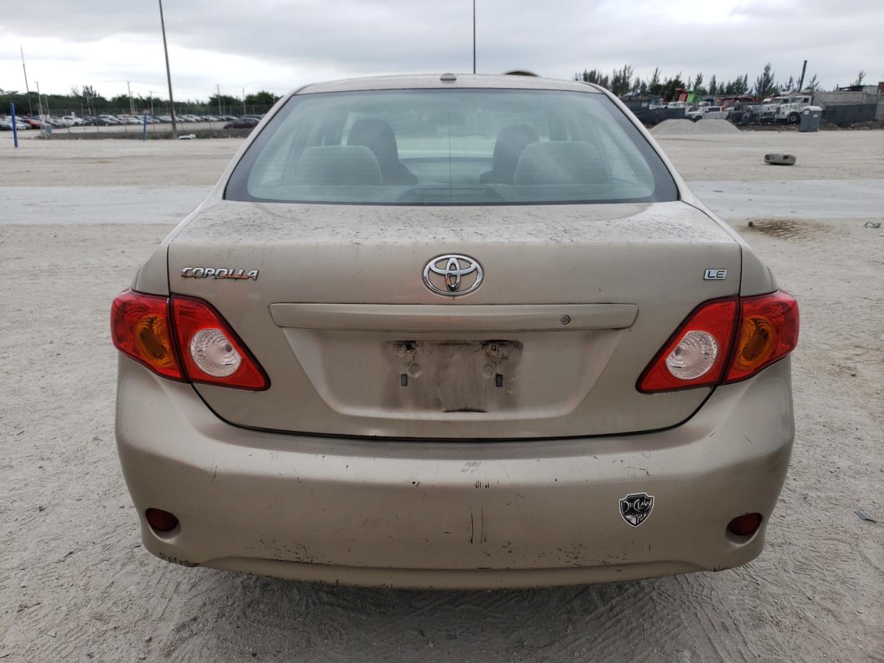 2T1BU4EE8AC509396 2010 Toyota Corolla Base