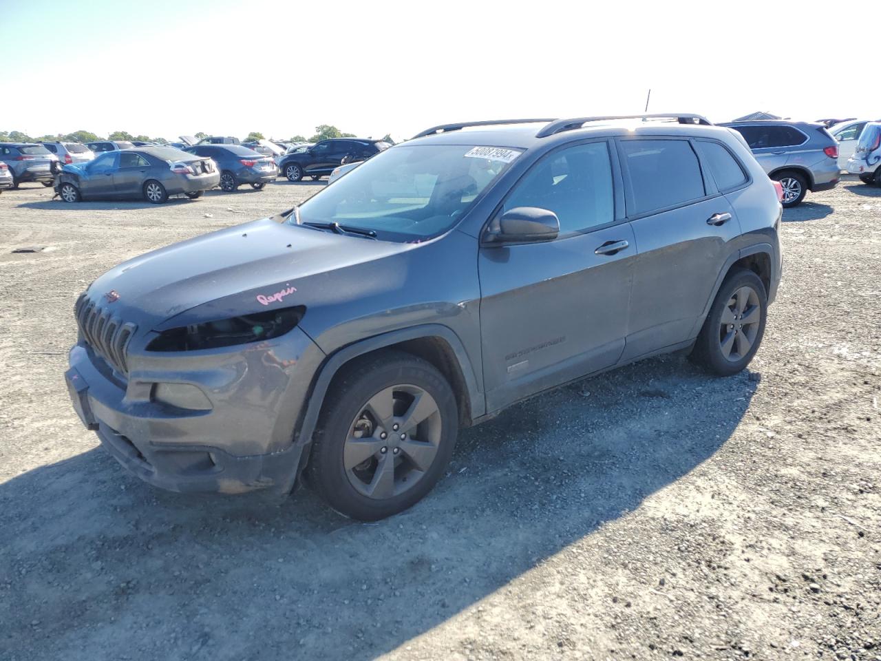 2017 Jeep Cherokee Latitude vin: 1C4PJMCS3HW520931