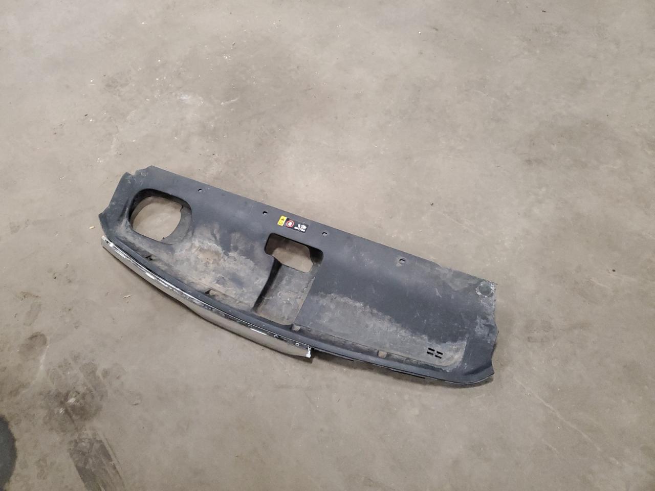 5XYPGDA30JG413350 2018 Kia Sorento Lx