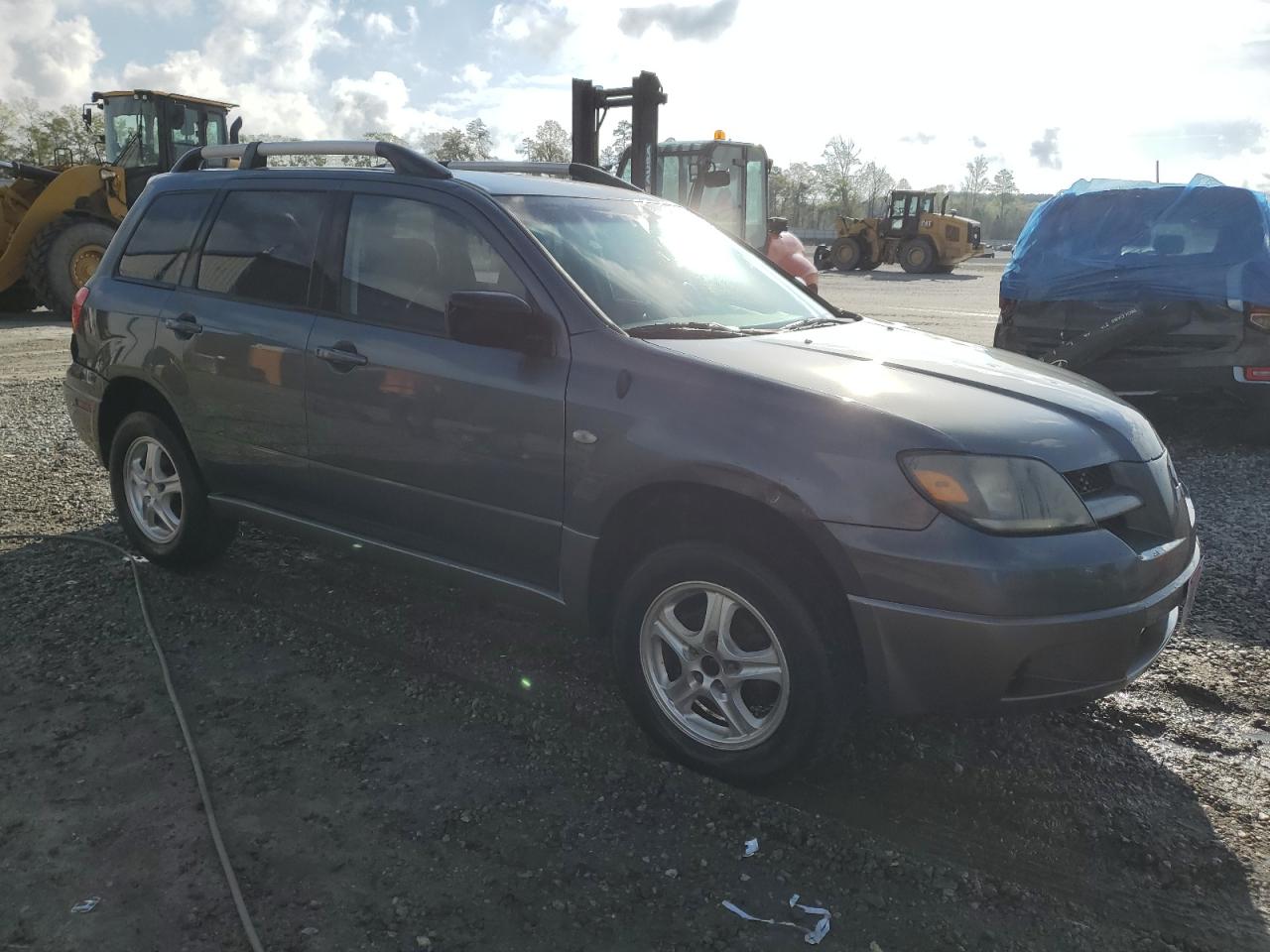 JA4LZ31F44U057432 2004 Mitsubishi Outlander Ls