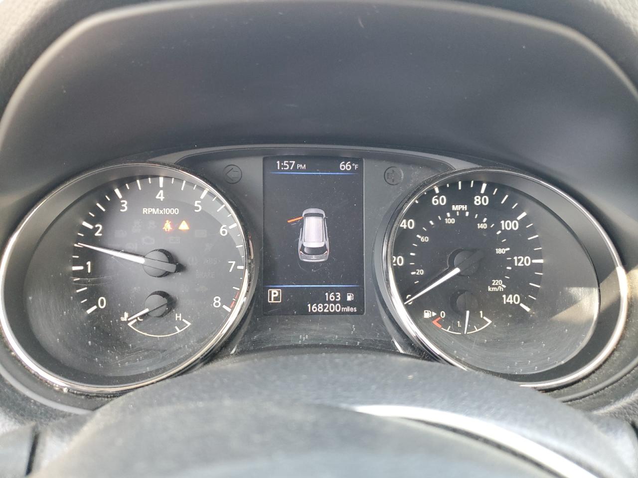 KNMAT2MT7JP584630 NISSAN ROGUE 2018