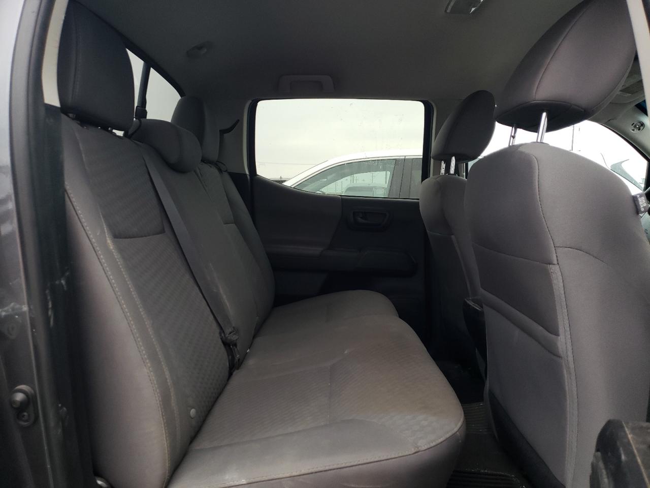 3TYAX5GN6NT037495 2022 Toyota Tacoma Double Cab