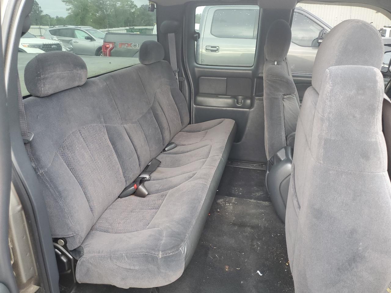 1GCEK19T3YE356539 2000 Chevrolet Silverado K1500