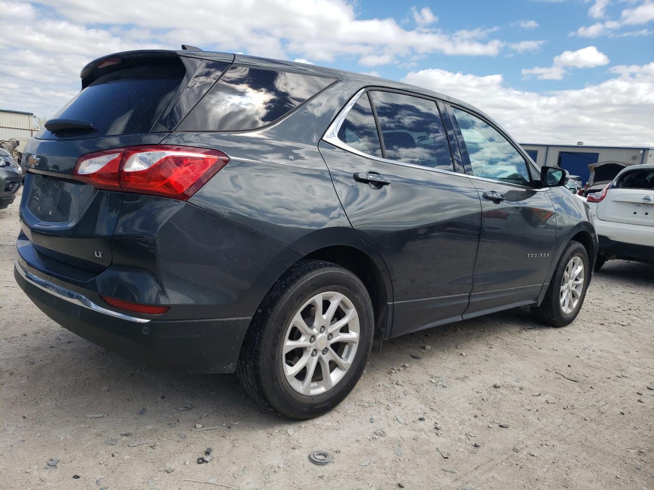 3GNAXJEV5JS534073 CHEVROLET EQUINOX 2018