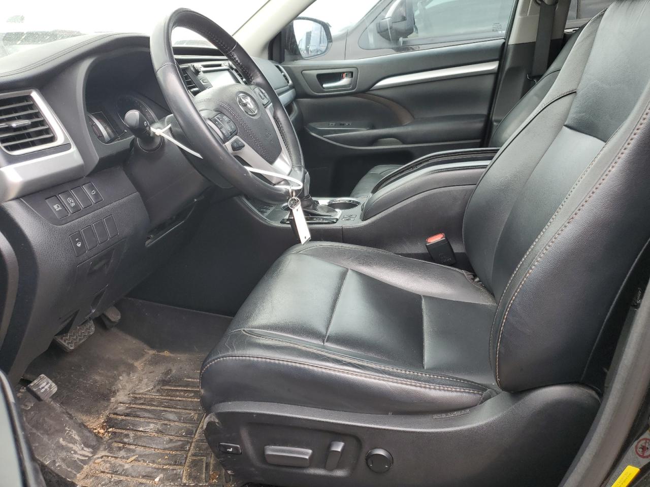 5TDJZRFH0HS481498 TOYOTA HIGHLANDER 2017