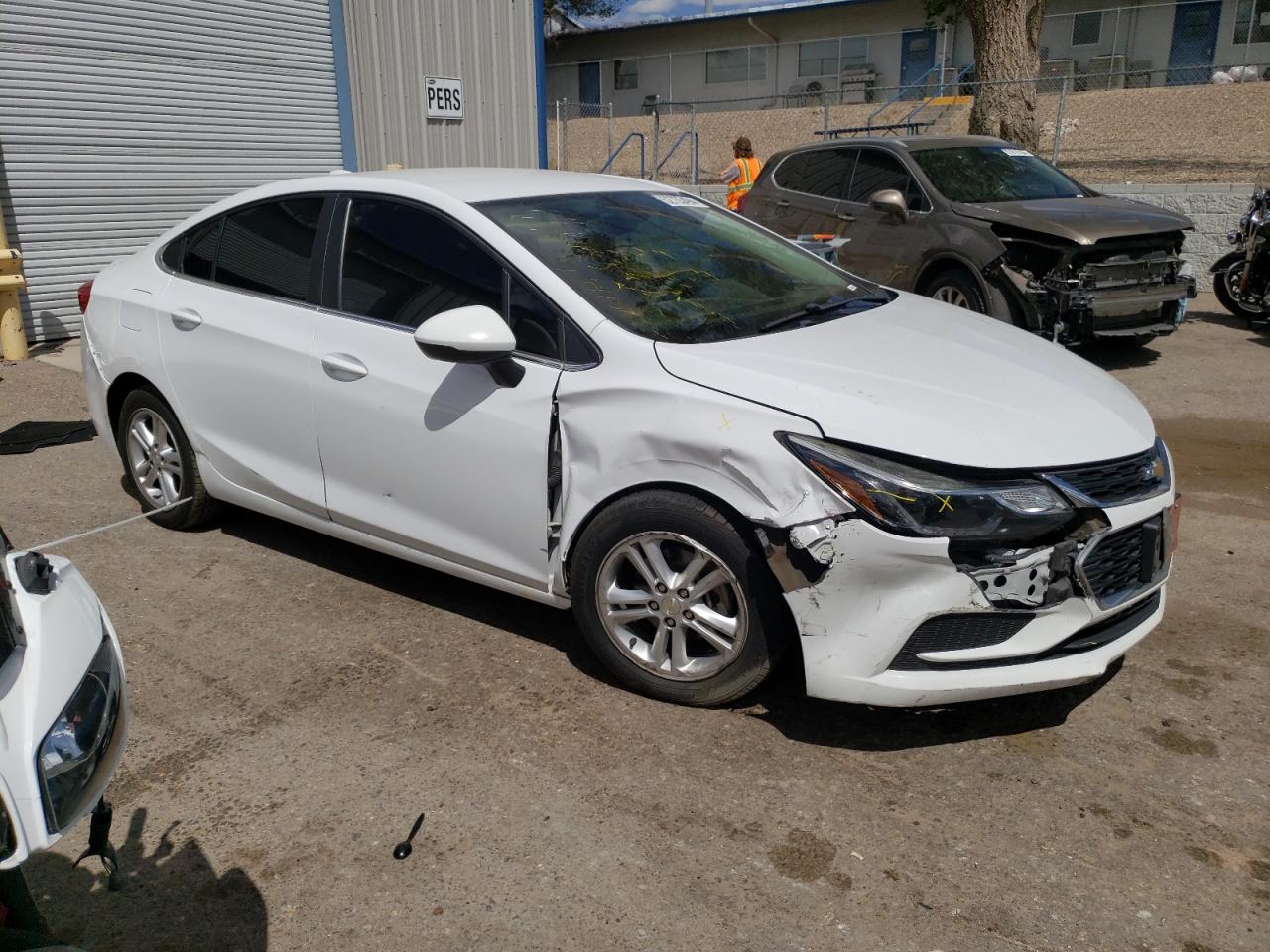 2018 Chevrolet Cruze Lt vin: 1G1BE5SM8J7244715