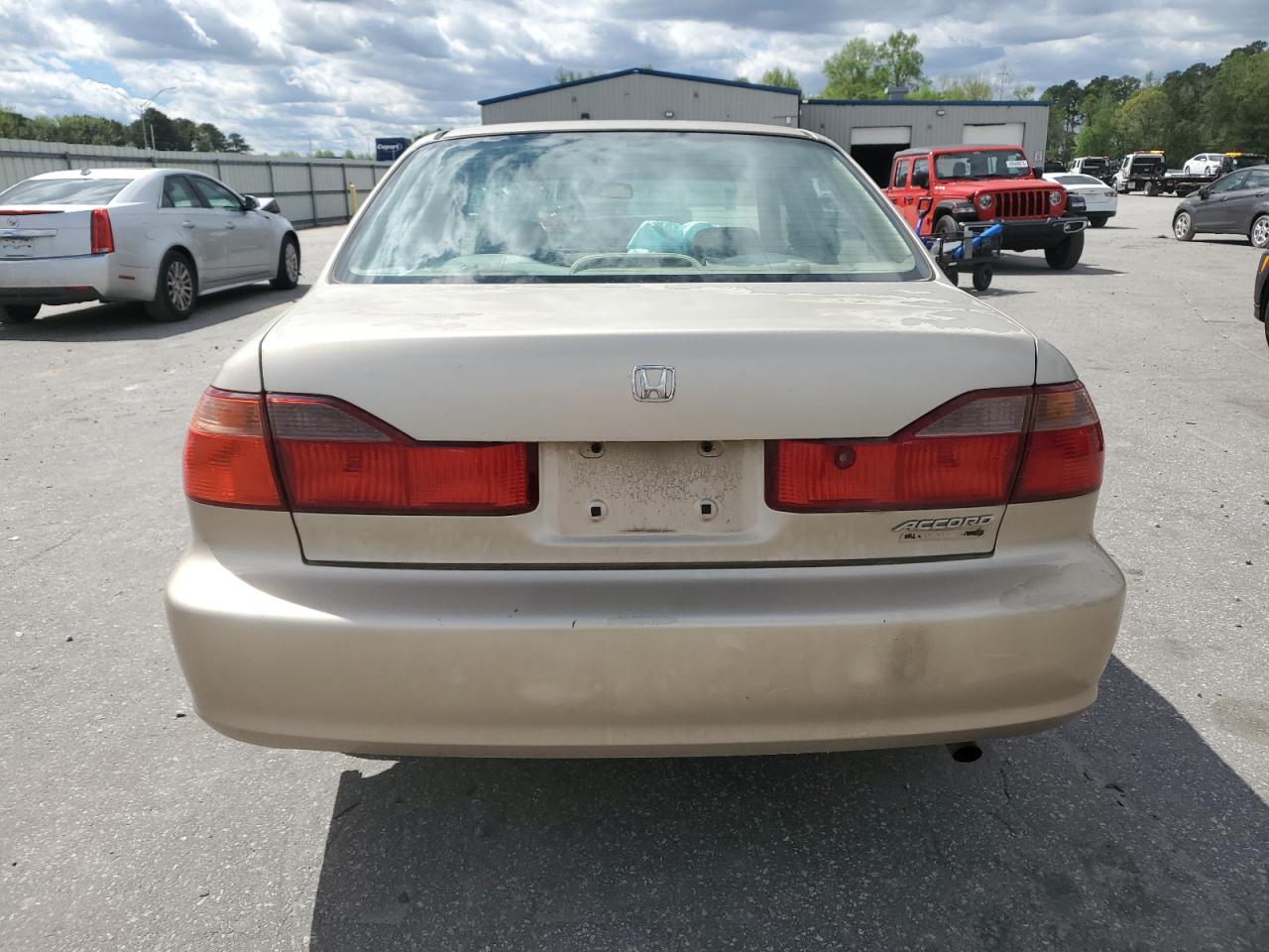 1HGCG5676YA059619 2000 Honda Accord Se