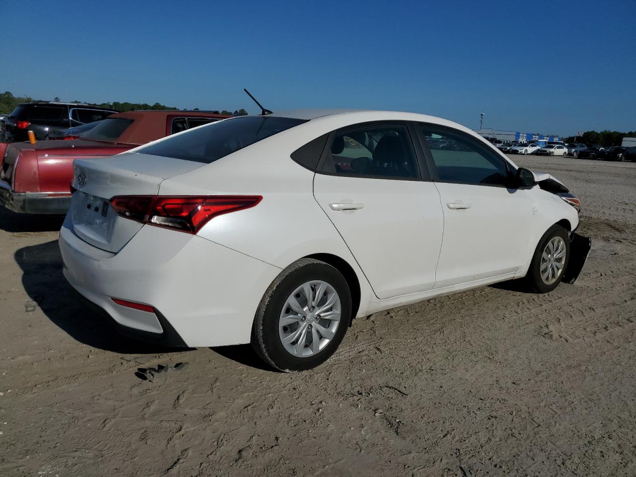 3KPC24A6XNE183486 2022 Hyundai Accent Se