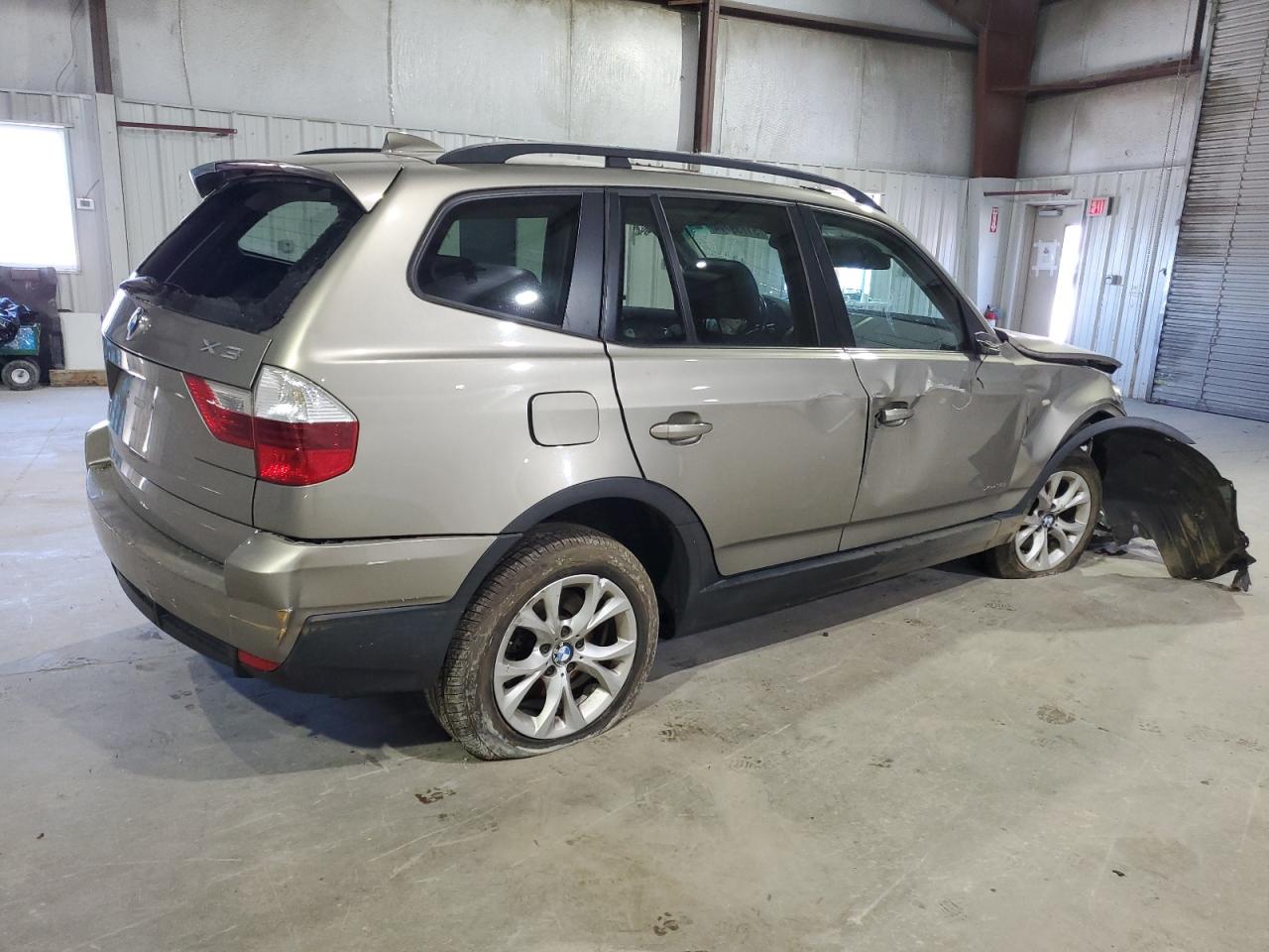 WBXPC9C4XAWJ37750 2010 BMW X3 xDrive30I