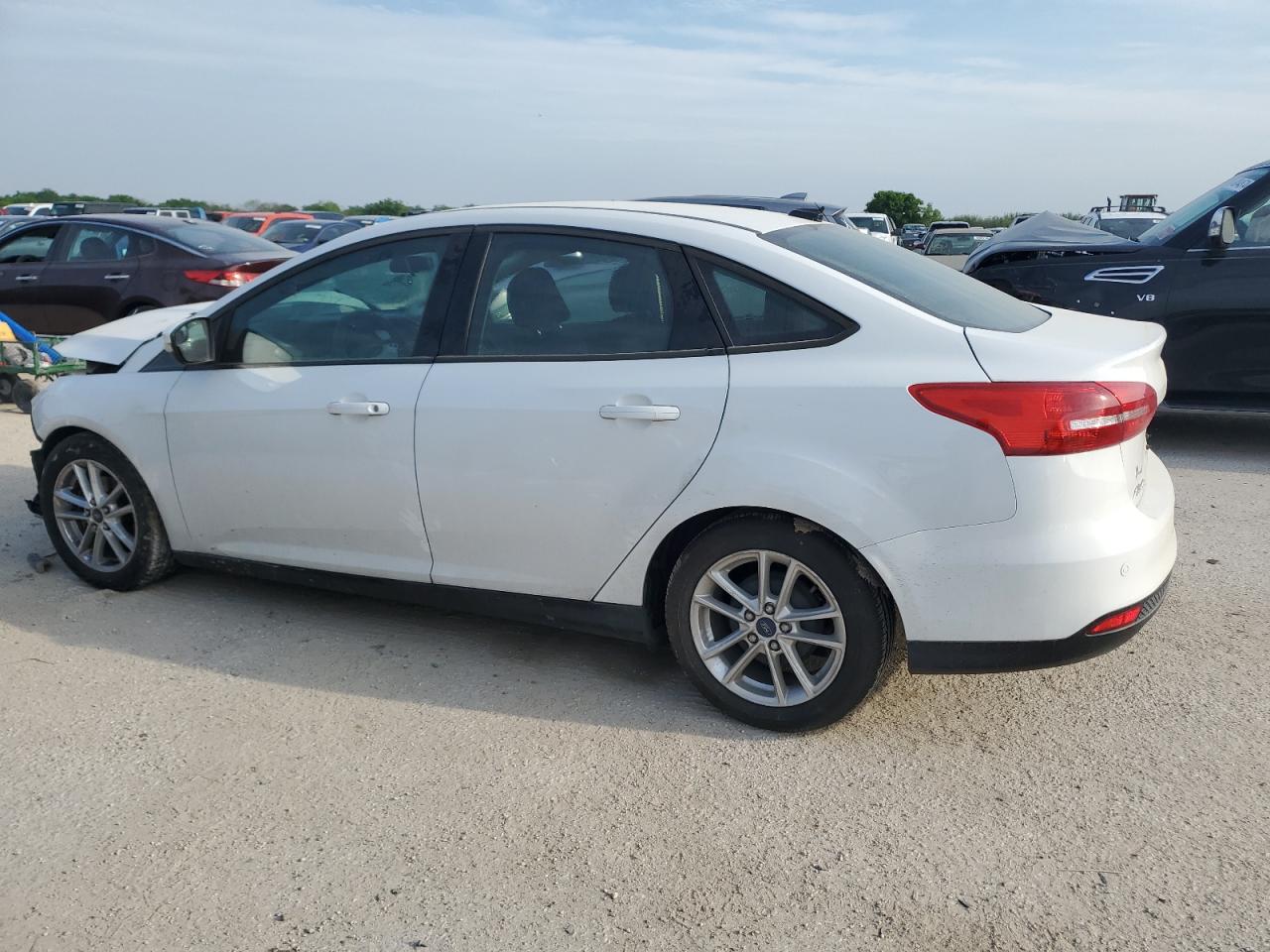 1FADP3F2XFL385006 2015 Ford Focus Se