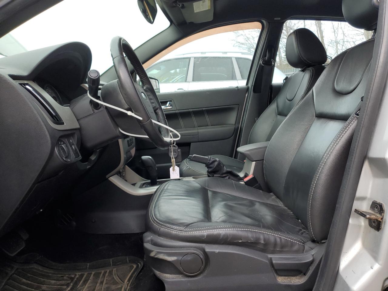 1FAHP37N39W120148 2009 Ford Focus Sel