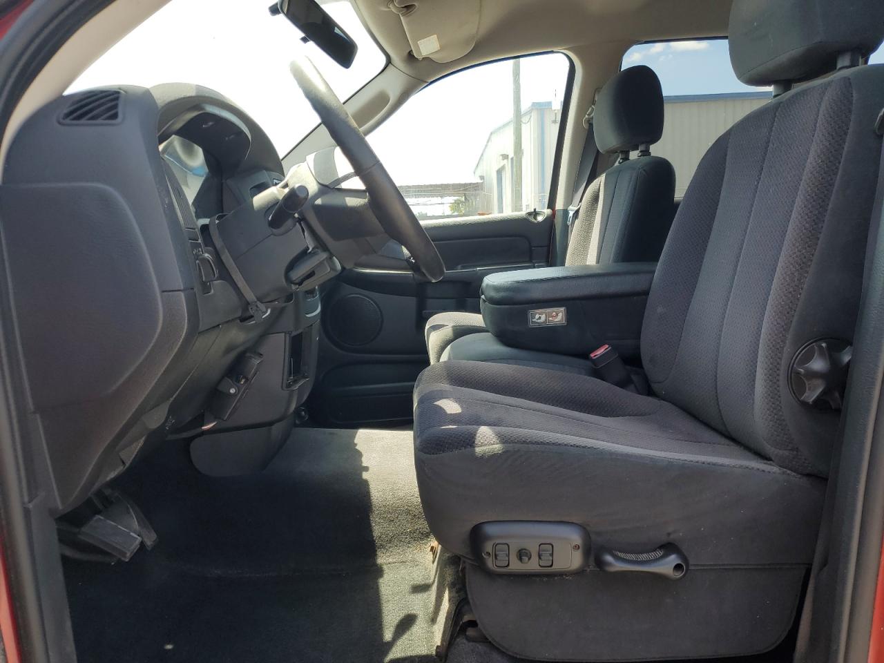 1D7HU18D45S208260 2005 Dodge Ram 1500 St