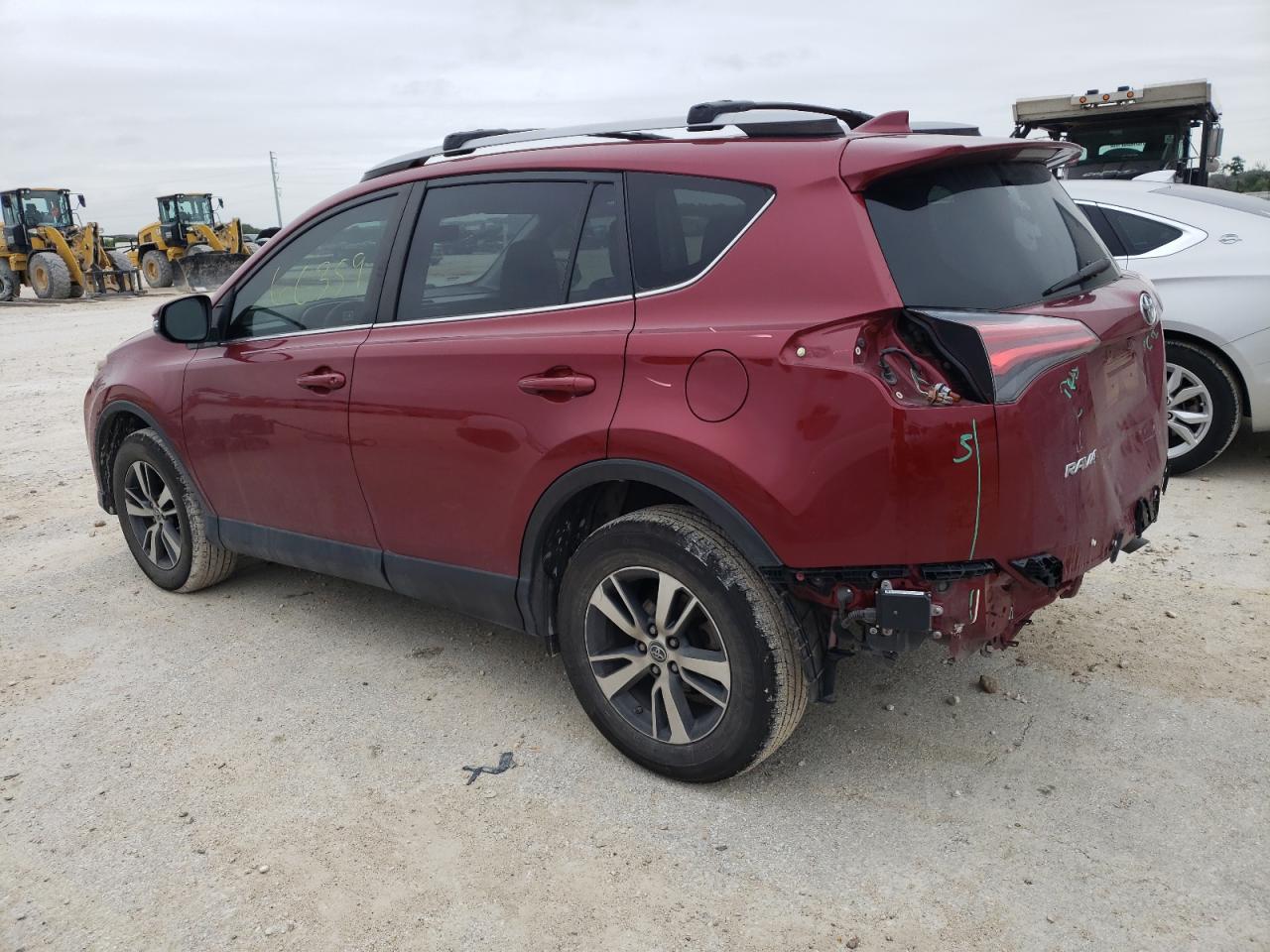 JTMWFREV7JD131776 TOYOTA RAV4 2018