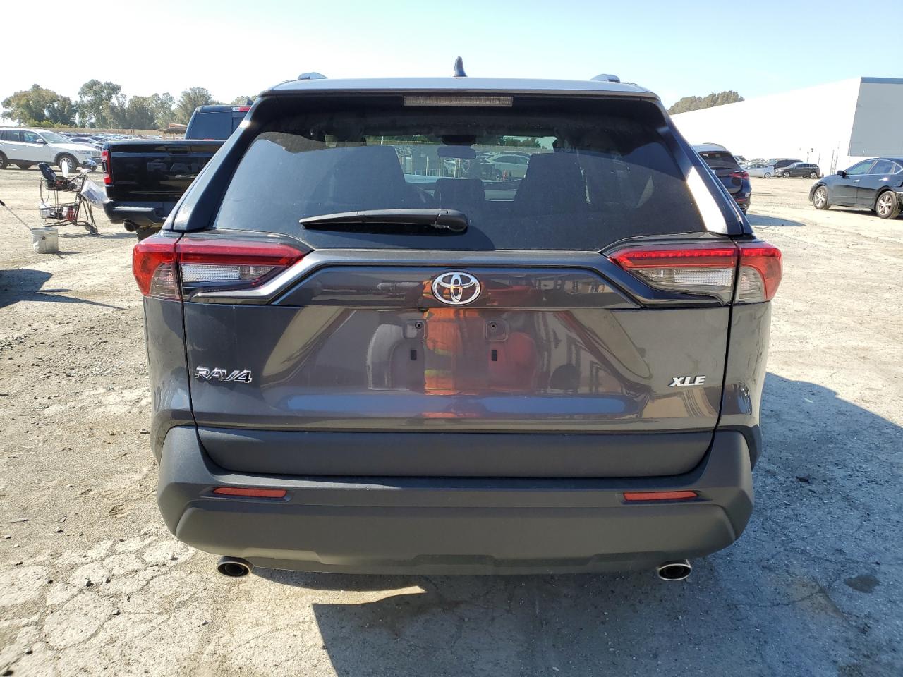2T3W1RFV1NW214089 TOYOTA RAV4 2022