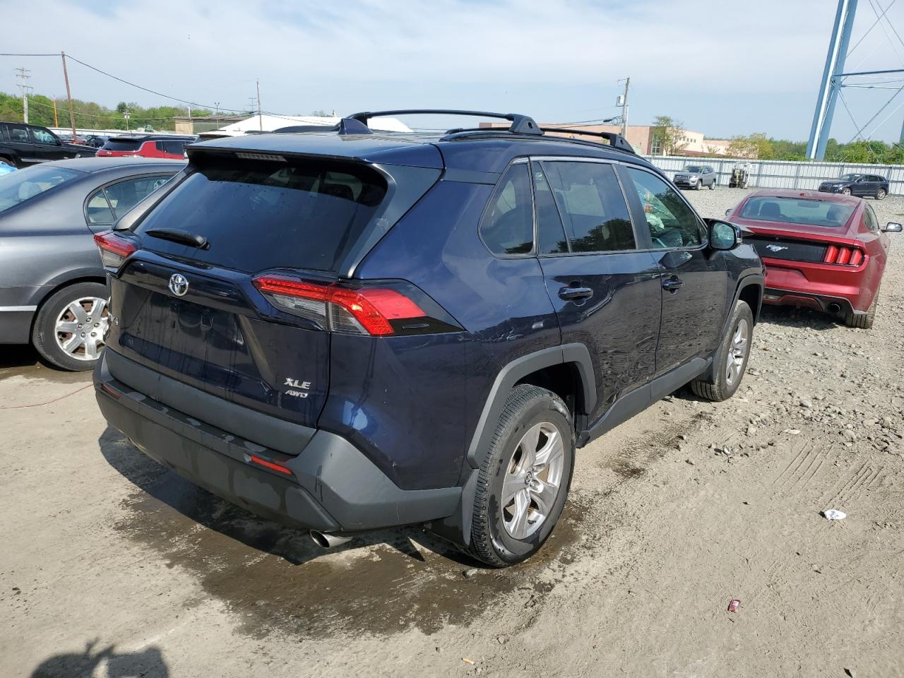 2022 Toyota Rav4 Xle vin: 2T3P1RFV7NW281283