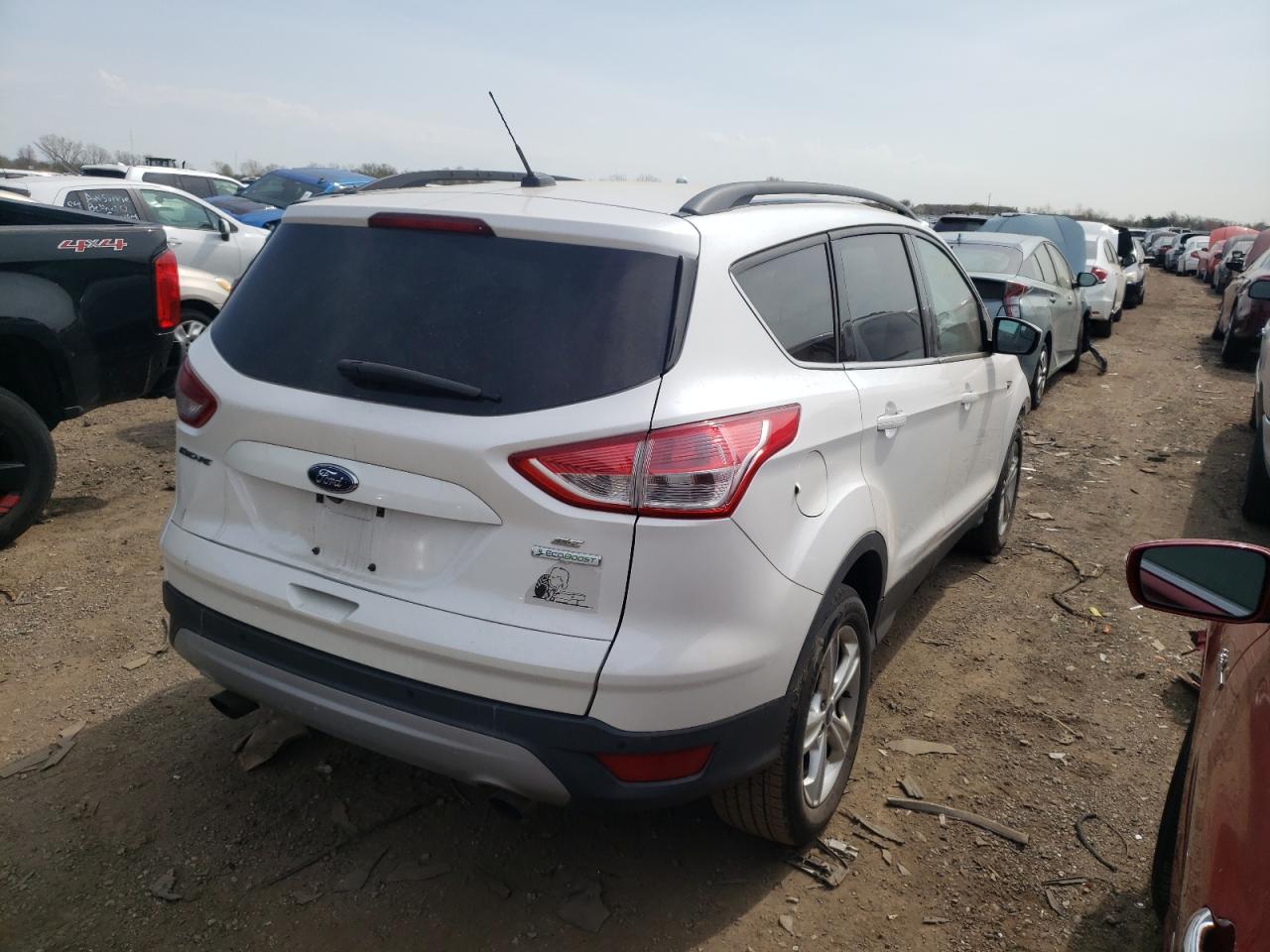 1FMCU0GX0FUA80028 2015 Ford Escape Se