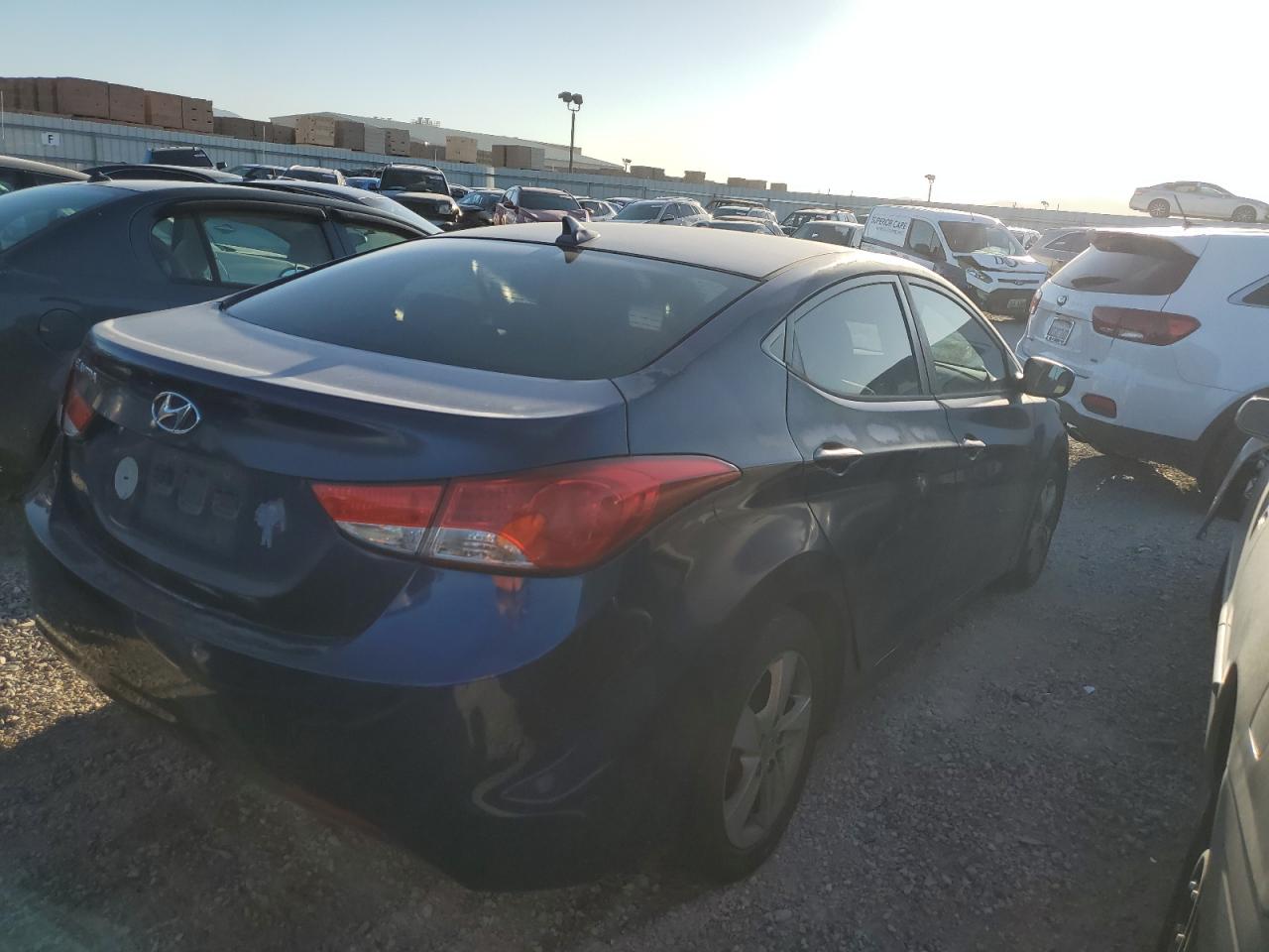 KMHDH4AE9DU810815 2013 Hyundai Elantra Gls