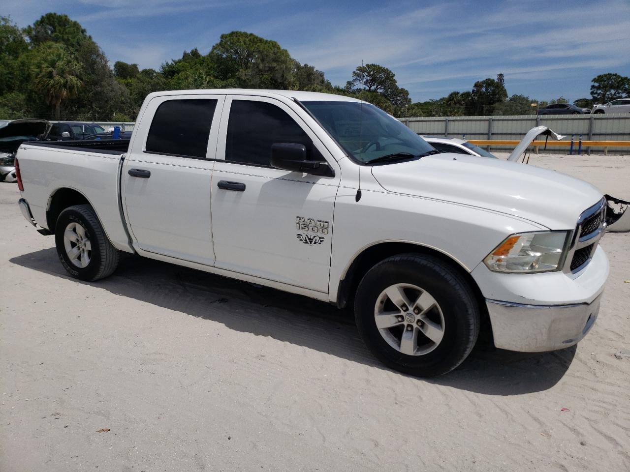 1C6RR6KG0ES233969 2014 Ram 1500 St