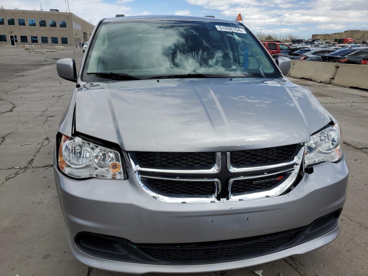 2C4RDGCG2GR318053 2016 Dodge Grand Caravan Sxt