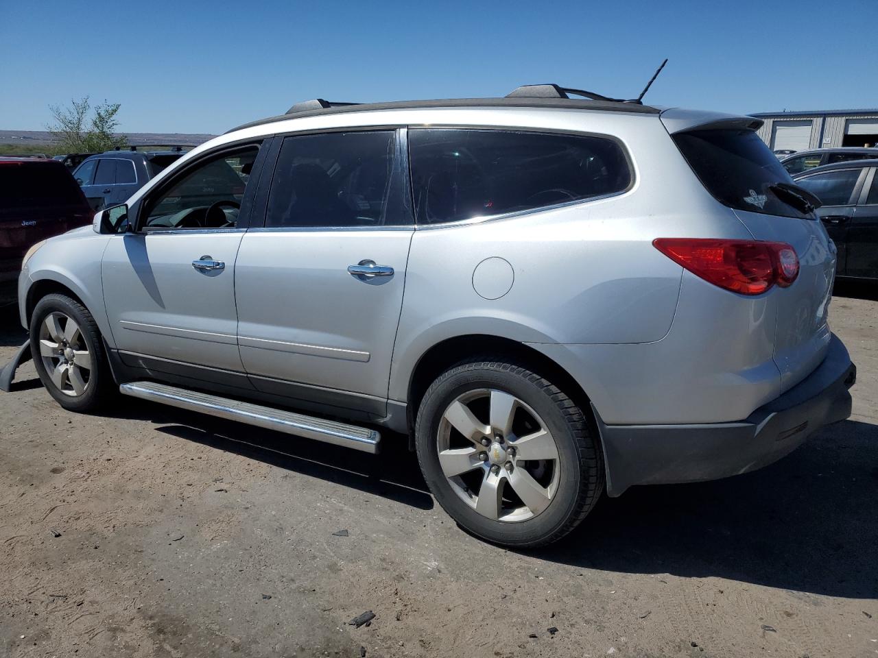 1GNKRGED7BJ414934 2011 Chevrolet Traverse Lt