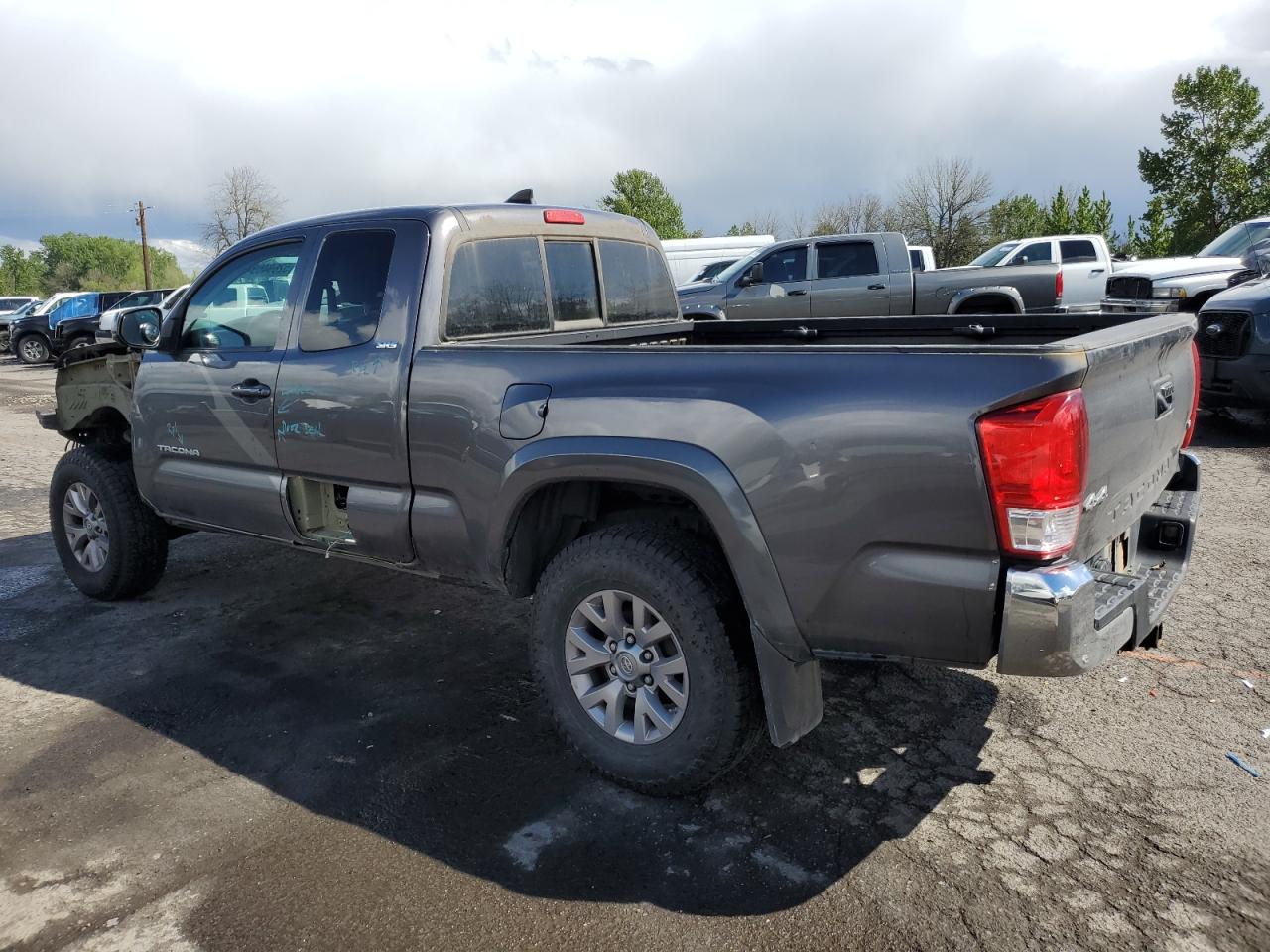 5TFSZ5AN1GX006719 2016 Toyota Tacoma Access Cab