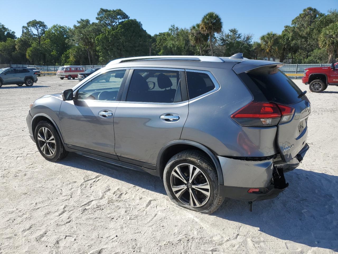 JN8AT2MV4KW378856 NISSAN ROGUE 2019