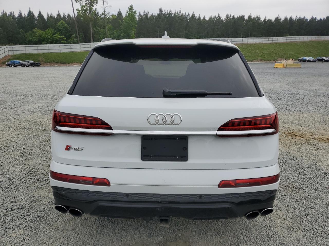 WA1AWBF71MD016753 2021 Audi Sq7 Premium Plus