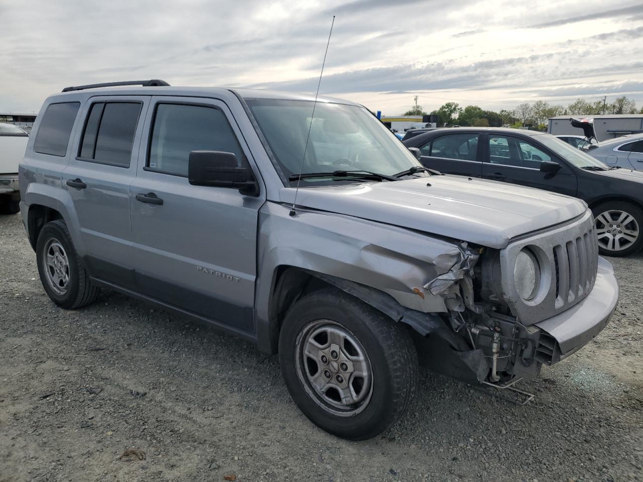 1C4NJPBB2GD604436 2016 Jeep Patriot Sport