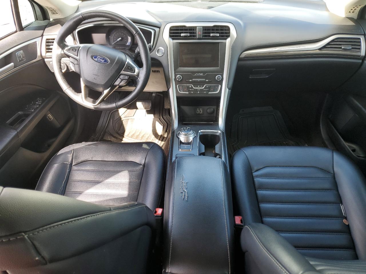 3FA6P0MU5KR138869 FORD FUSION 2019