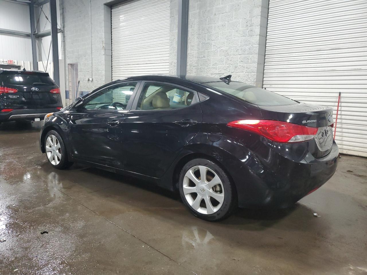 2012 Hyundai Elantra Gls vin: 5NPDH4AE8CH112533