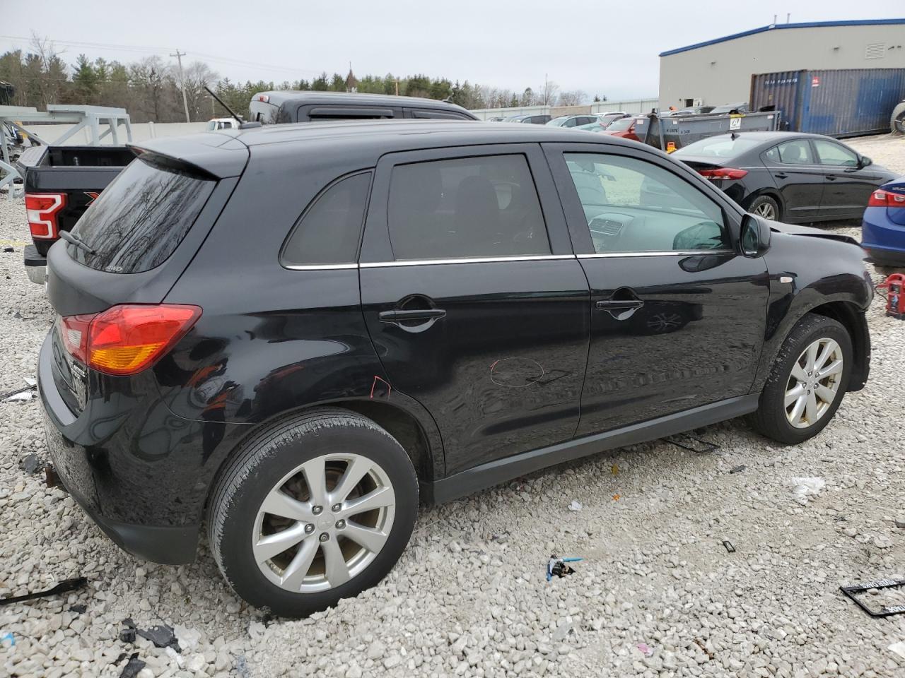 4A4AR4AU0FE017548 2015 Mitsubishi Outlander Sport Se