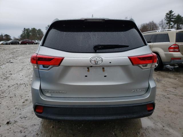 VIN 5TDJZRFH1KS731001 2019 Toyota Highlander, SE no.6