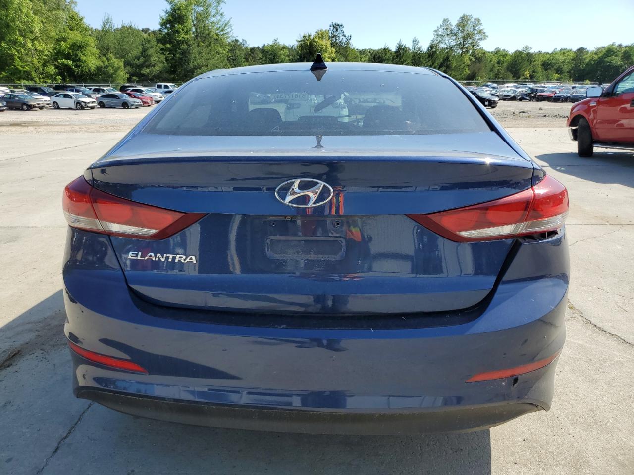 2017 Hyundai Elantra Se vin: 5NPD84LFXHH176621