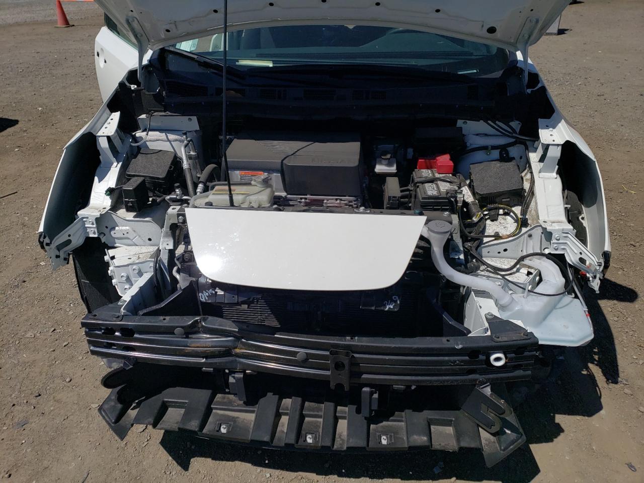 1N4AZ1BV1NC560663 NISSAN LEAF 2022