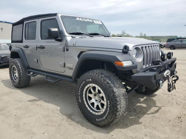 1C4HJXDN9MW618497 Jeep Wrangler U 4