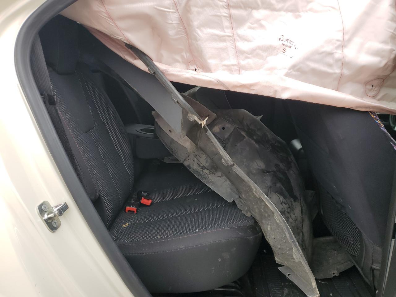 1GNFLFEK4FZ121561 2015 Chevrolet Equinox Lt