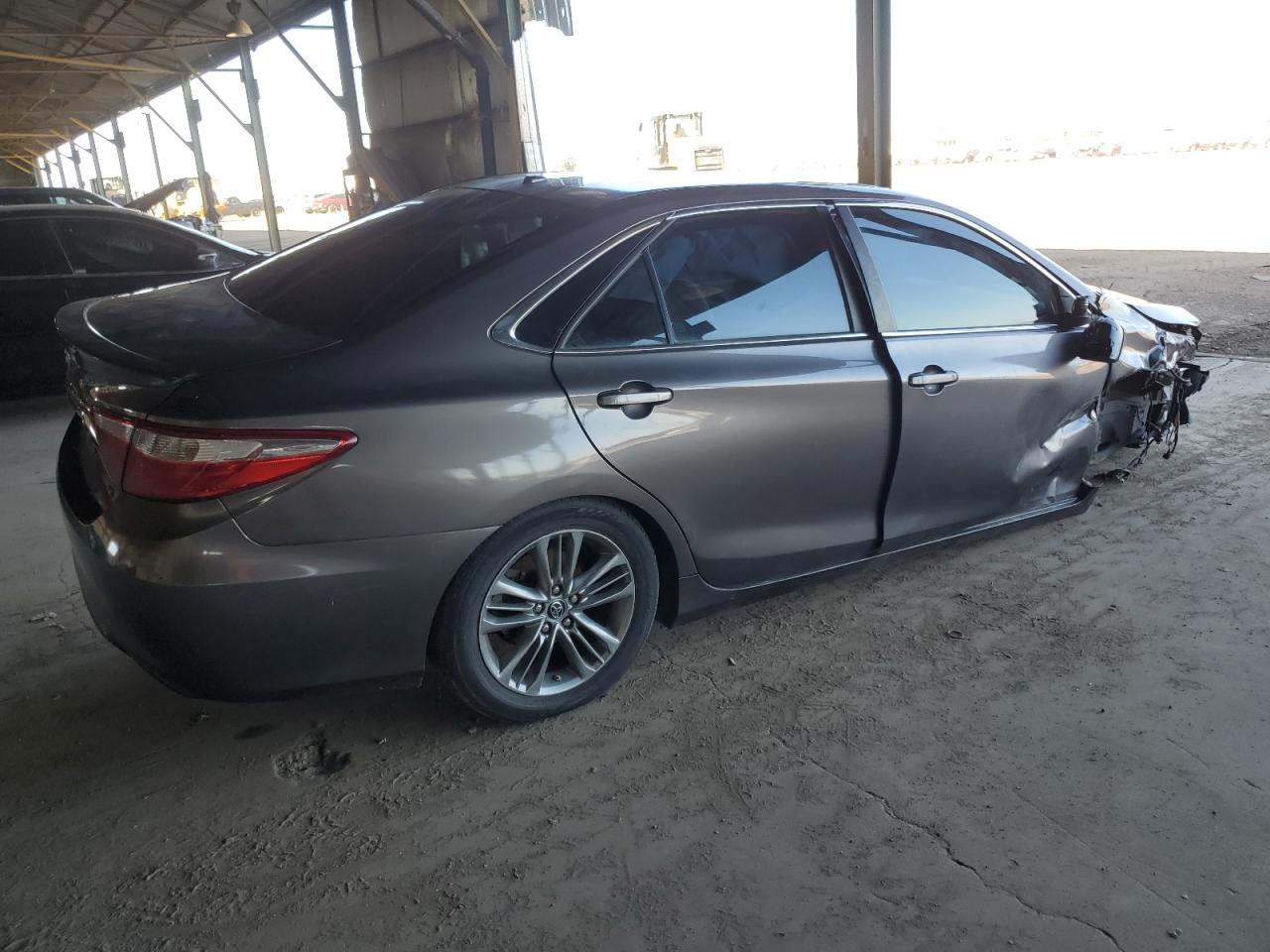 4T1BF1FK8FU483563 2015 Toyota Camry Le