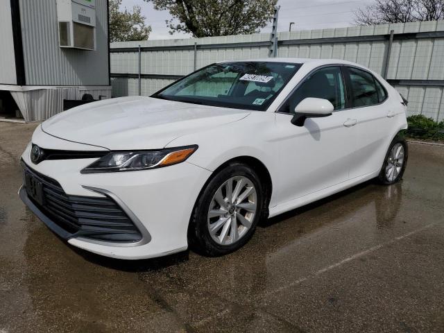 2021 Toyota Camry, LE