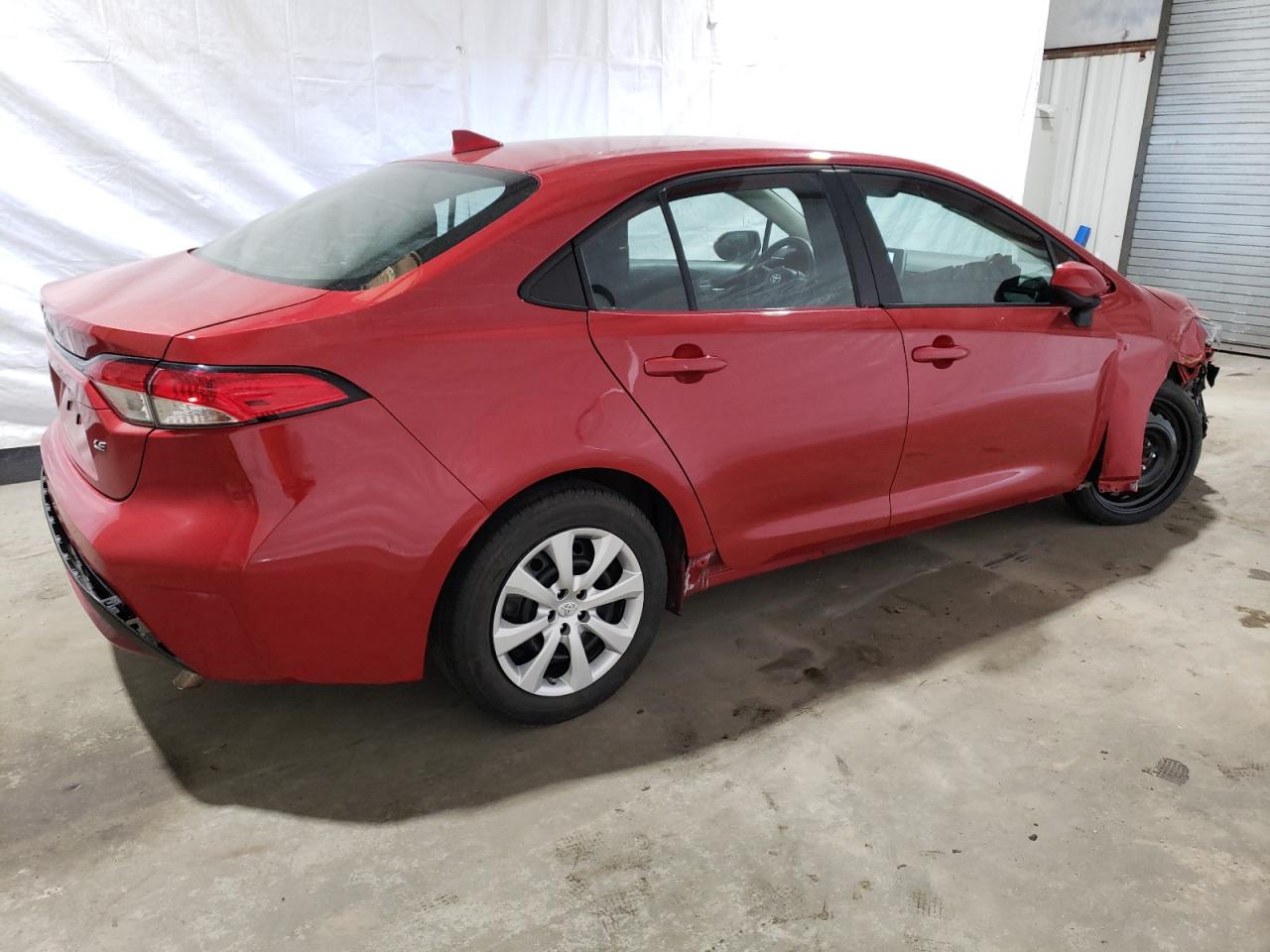 2021 Toyota Corolla Le vin: 5YFEPMAE6MP224274