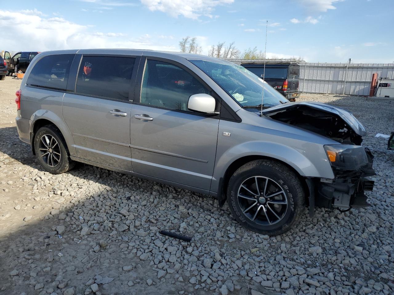 2C4RDGBG0ER338347 2014 Dodge Grand Caravan Se