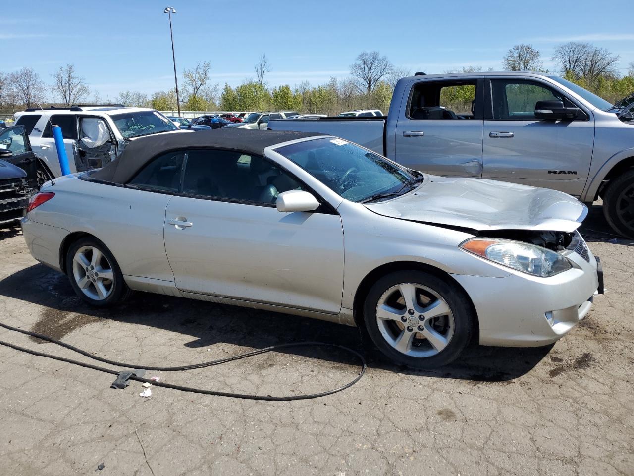 4T1FA38P15U040271 2005 Toyota Camry Solara Se