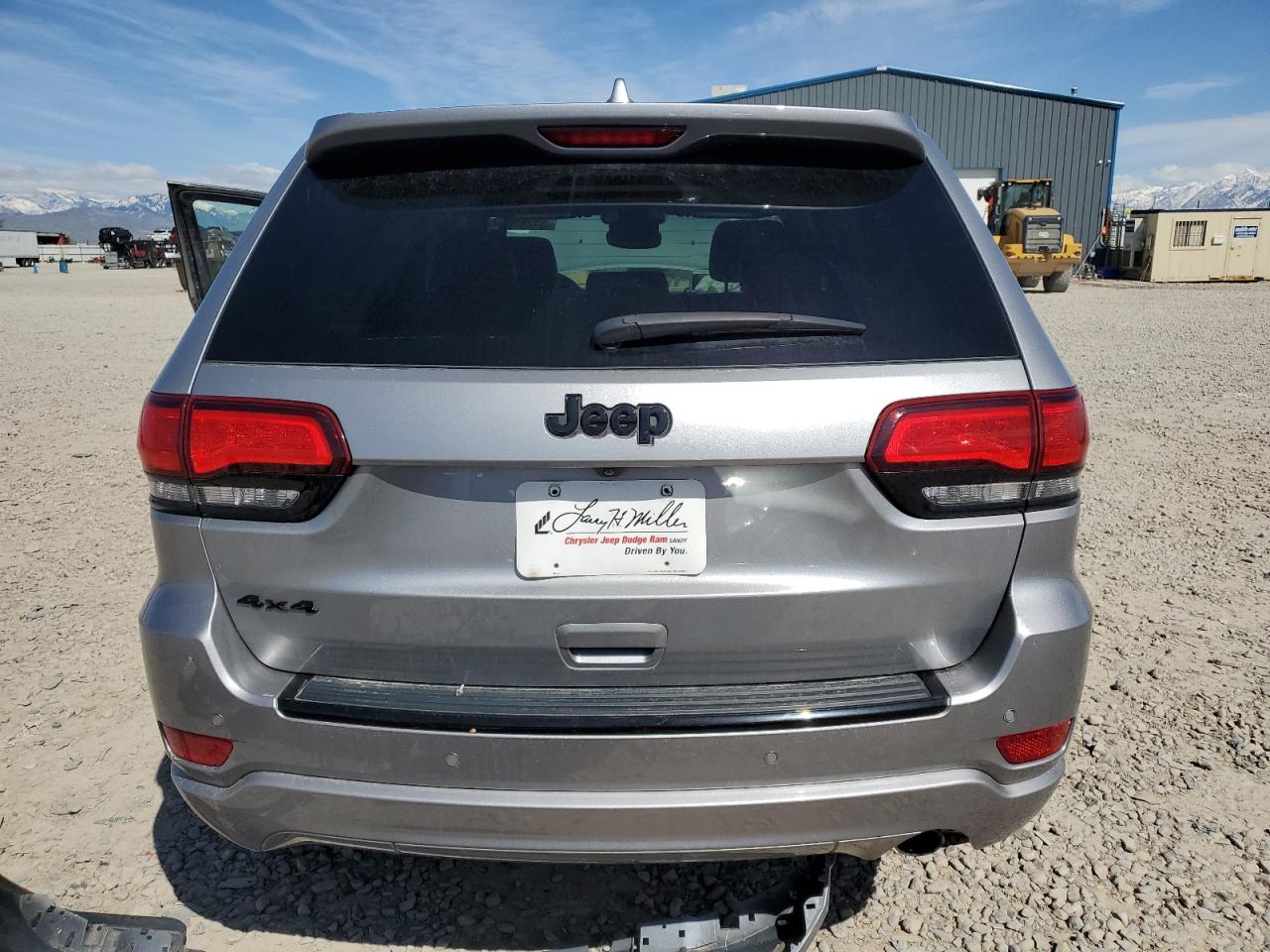 1C4RJFAG8JC202913 2018 Jeep Grand Cherokee Laredo