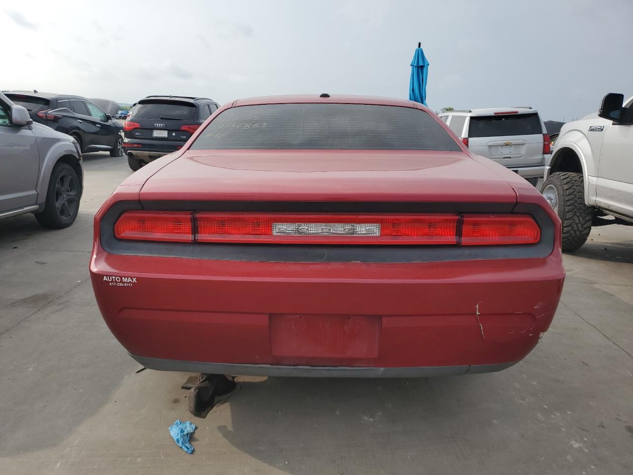 2B3LJ44VX9H559797 2009 Dodge Challenger Se