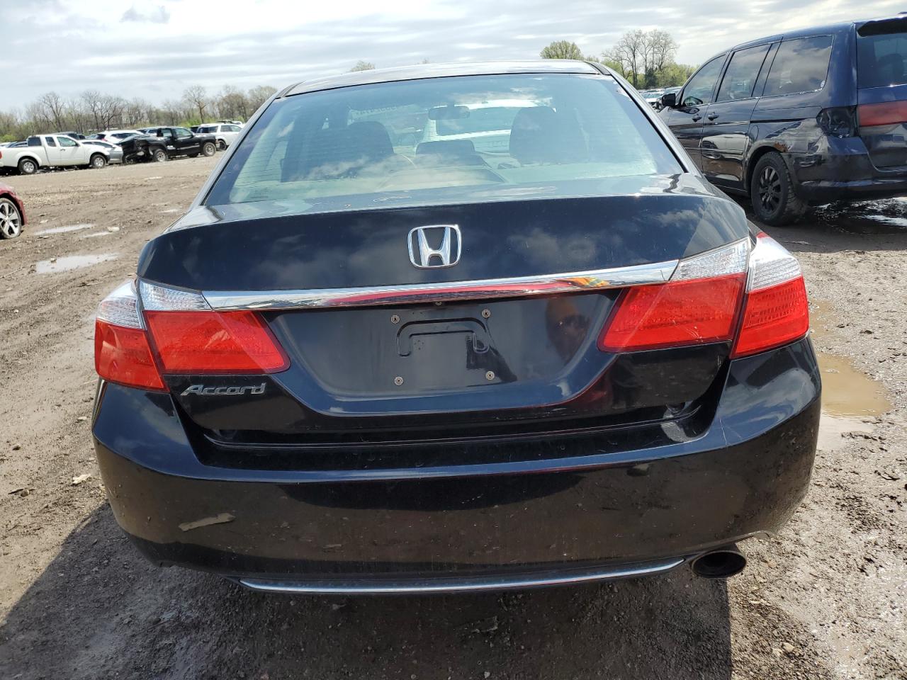 1HGCR2F34EA074279 2014 Honda Accord Lx