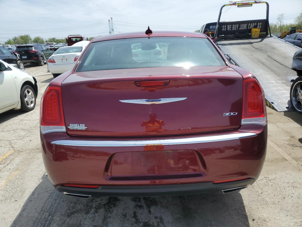 2C3CCAAG6KH668488 2019 Chrysler 300 Touring