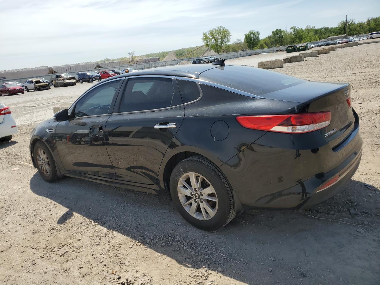 5XXGT4L31GG064088 2016 Kia Optima Lx